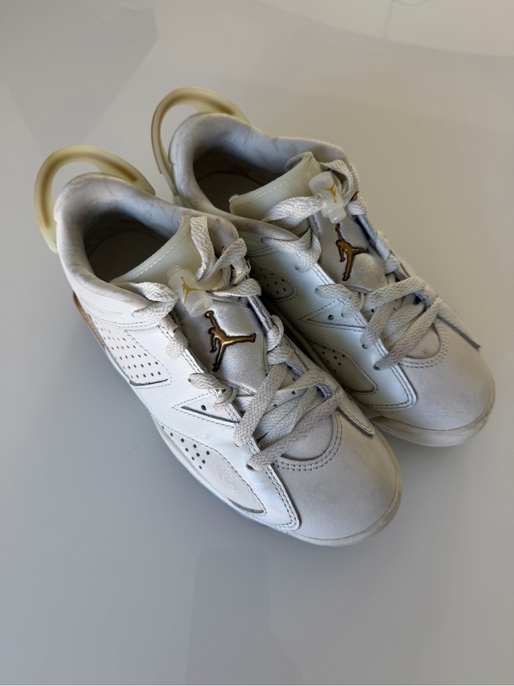 Jordan Kids White and Gold Low-Top Sneakers